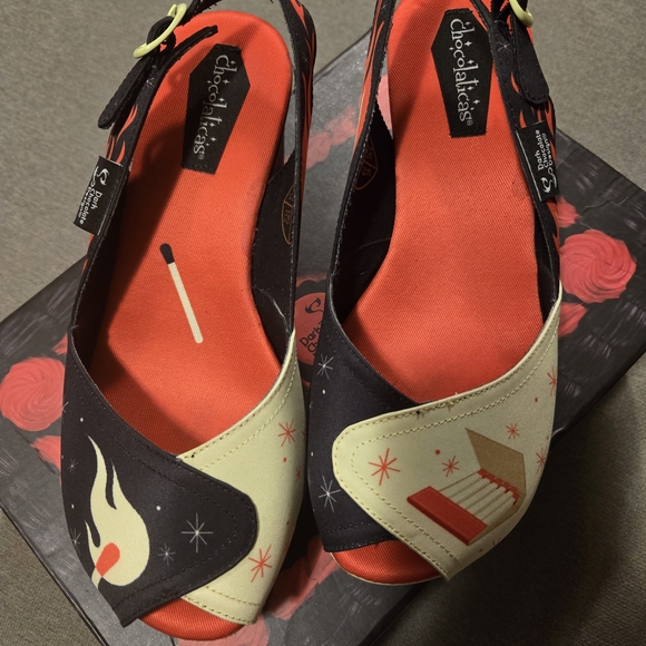 Hot Chocolate Design Shoes - Women's Black and Cream Shoes